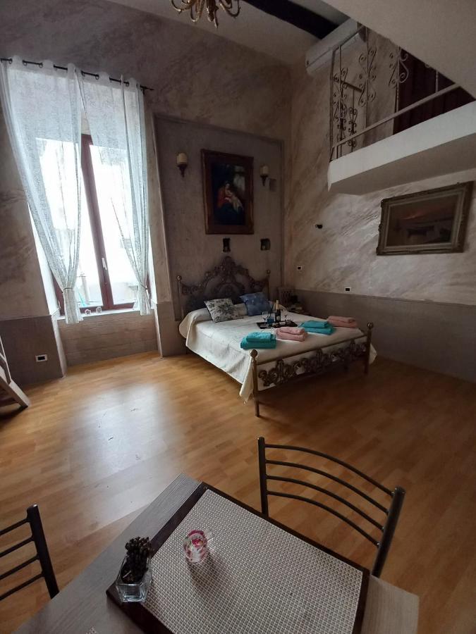 Appartamento Il Borbonico A Toledo Napoli Esterno foto